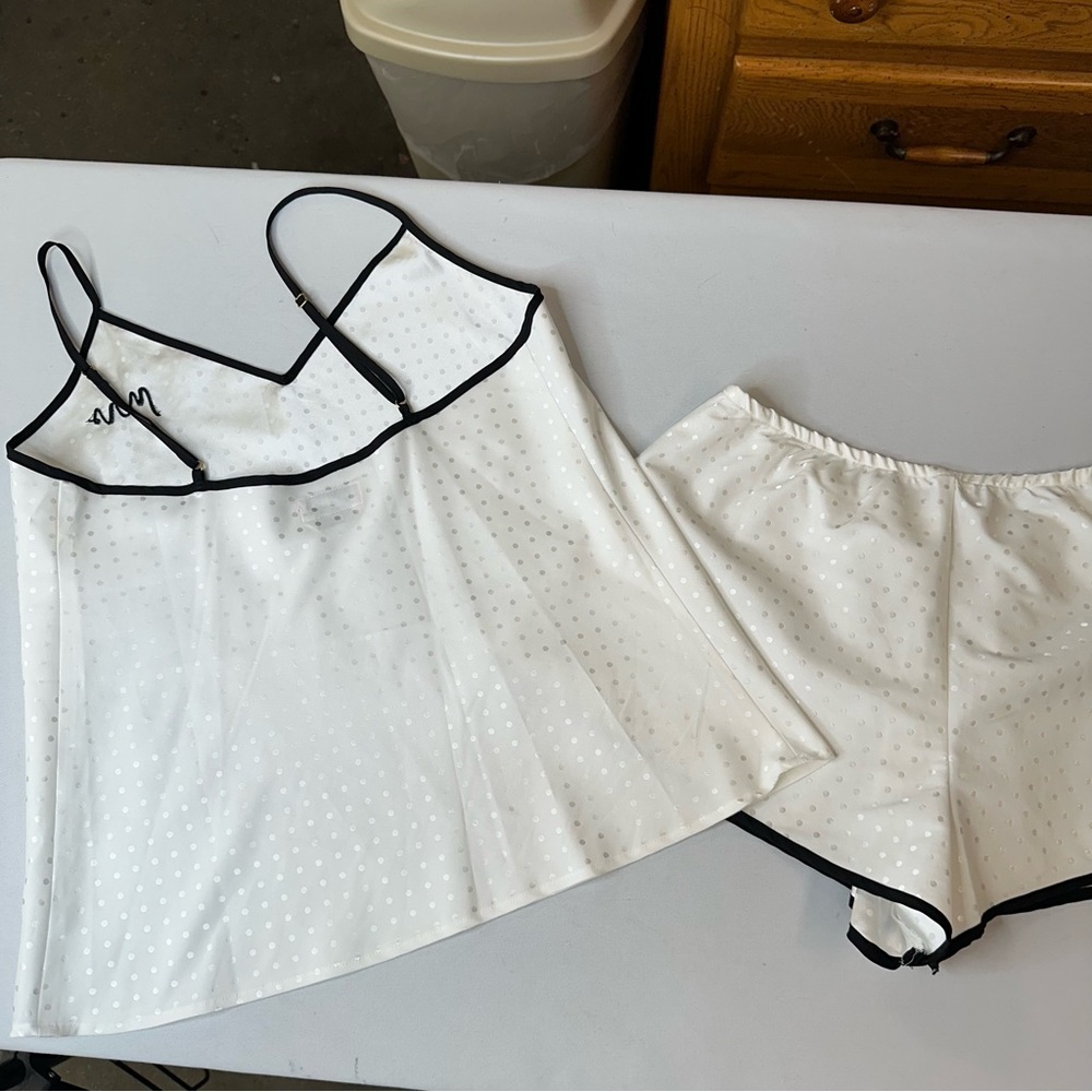 Kate Spade 🦊 2 pc Bridal Women's White Polka Dot Mrs. Sleepwear Set Sz XS - Picture 5 of 10